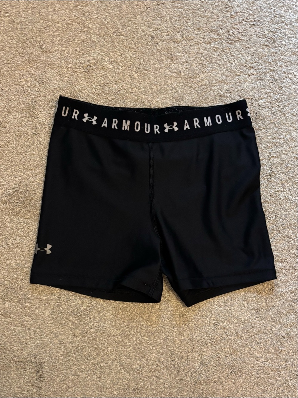 Women’s Under Armour Black Compression Shorts Size XS